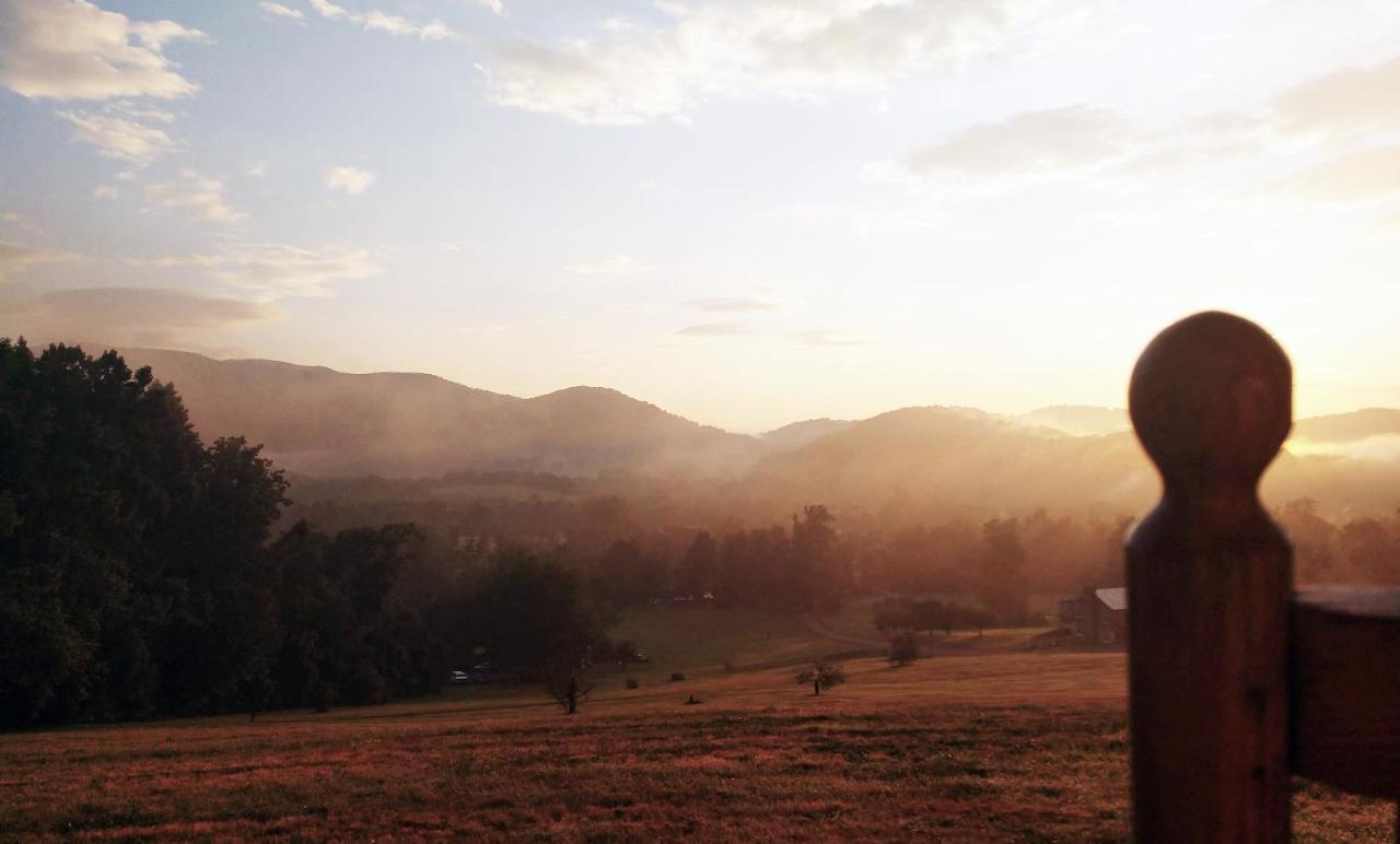 Graves Mountain Farm & Lodges Syria Exterior photo